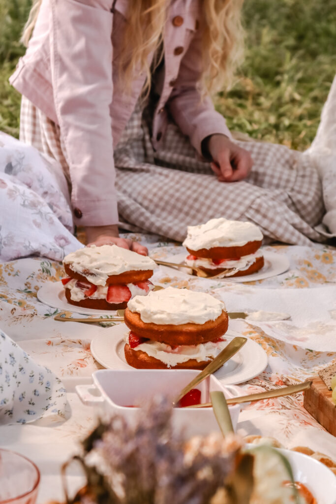 spring picnic desserts