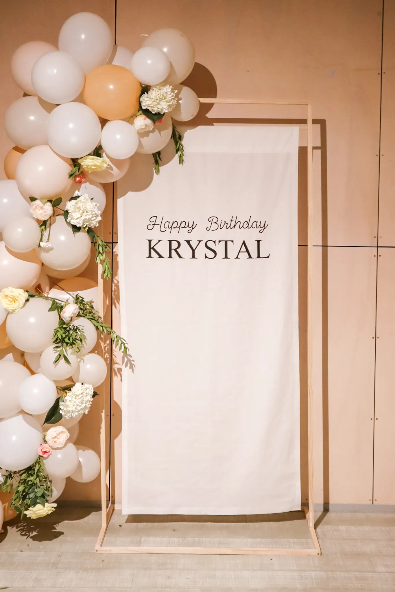 Glee cast welcome christmas